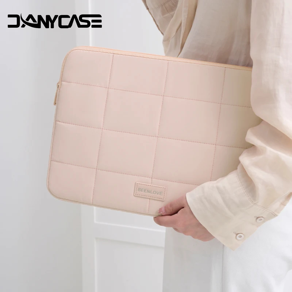 Laptop Accessories Must Have - Pokrowiec na laptopa 14-15,6 cala, etui