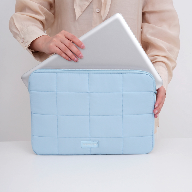 Pokrowiec na laptopa 14-15,6 c – Laptop Accessories Must Have recenzja i cena